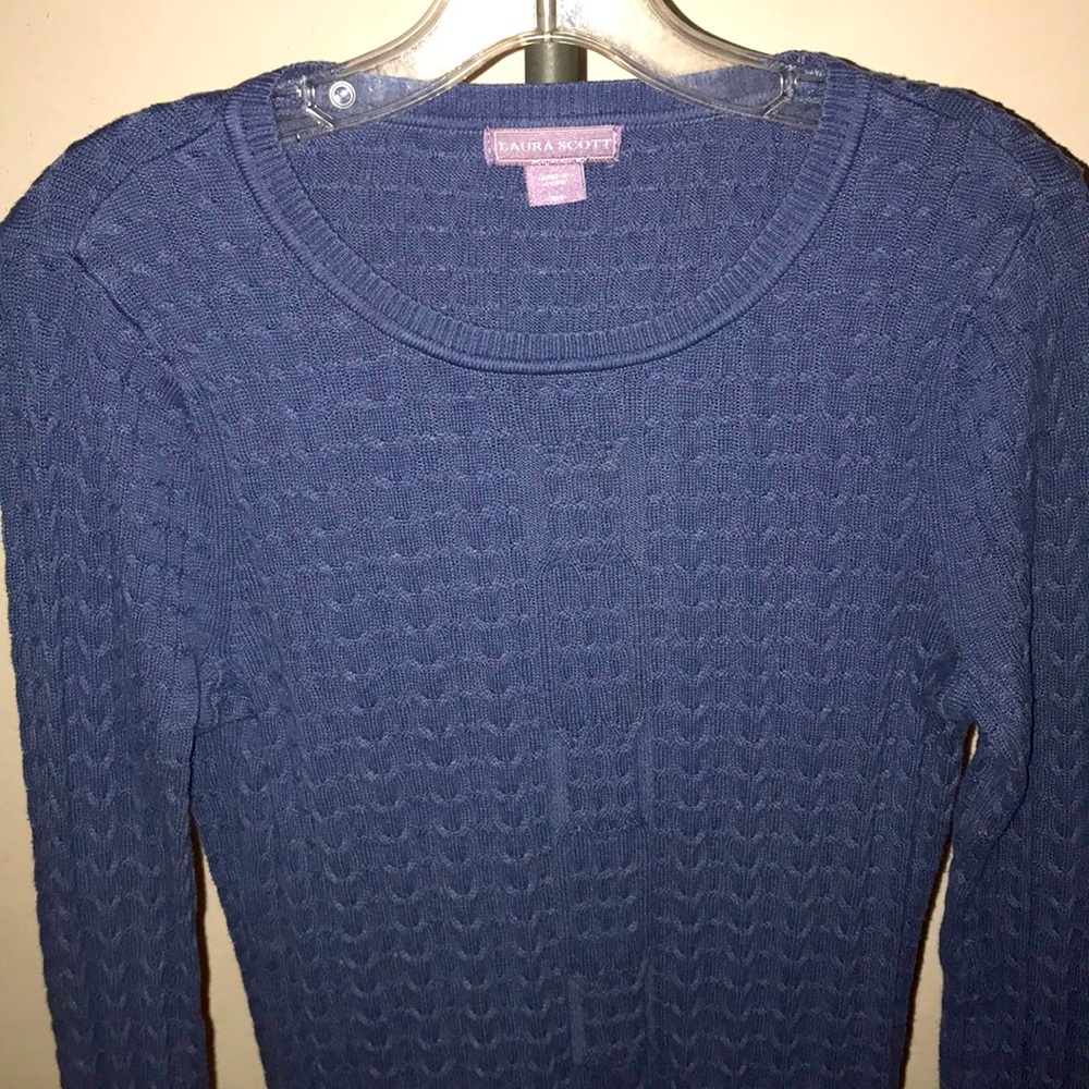 Karen Scott fitted Sweater